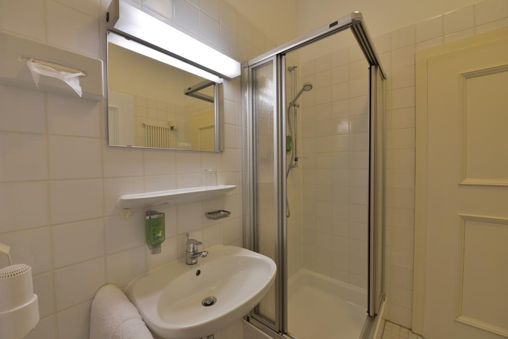 Tagungszentrum Schmerlenbach Hösbach Екстериор снимка