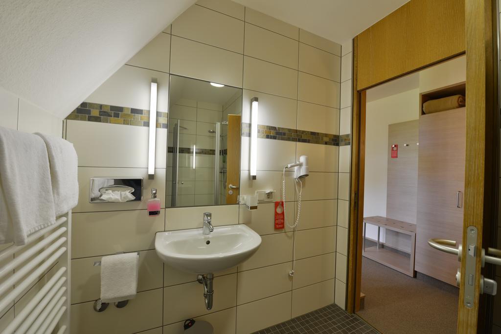 Tagungszentrum Schmerlenbach Hösbach Екстериор снимка